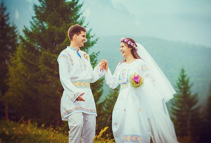 Familia tradițională în baladele populare românești